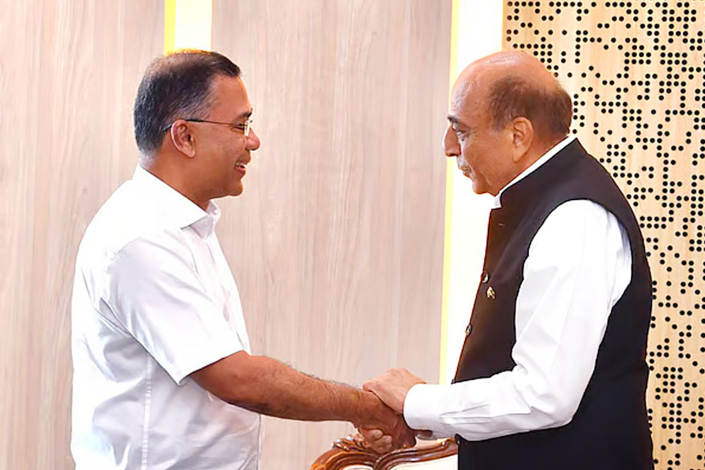 প্রধানমন্ত্রীর সঙ্গে সৌজন্য সাক্ষাৎ করলেন ভারতের হাইকমিশনার