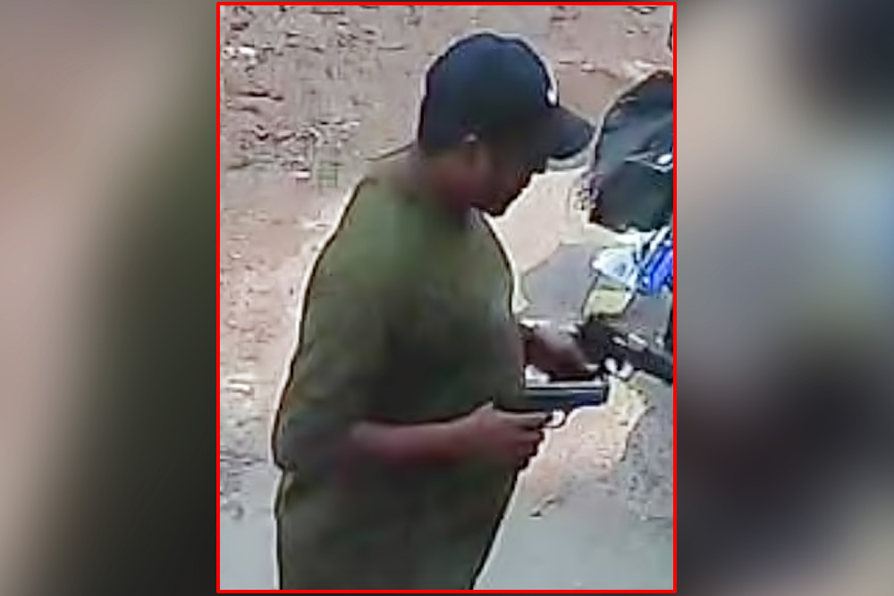 ‘দুই হাতে অস্ত্র চালানো তাঁর শখ!’ ঘুমান এসএমজি নিয়ে’, যেভাবে হয়ে ওঠেন দুর্ধর্ষ সন্ত্রাসী