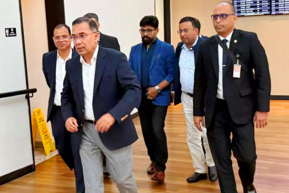 ইস্তাম্বুলে যাত্রাবিরতি শেষে নিউইয়র্কের পথে প্রধানমন্ত্রী