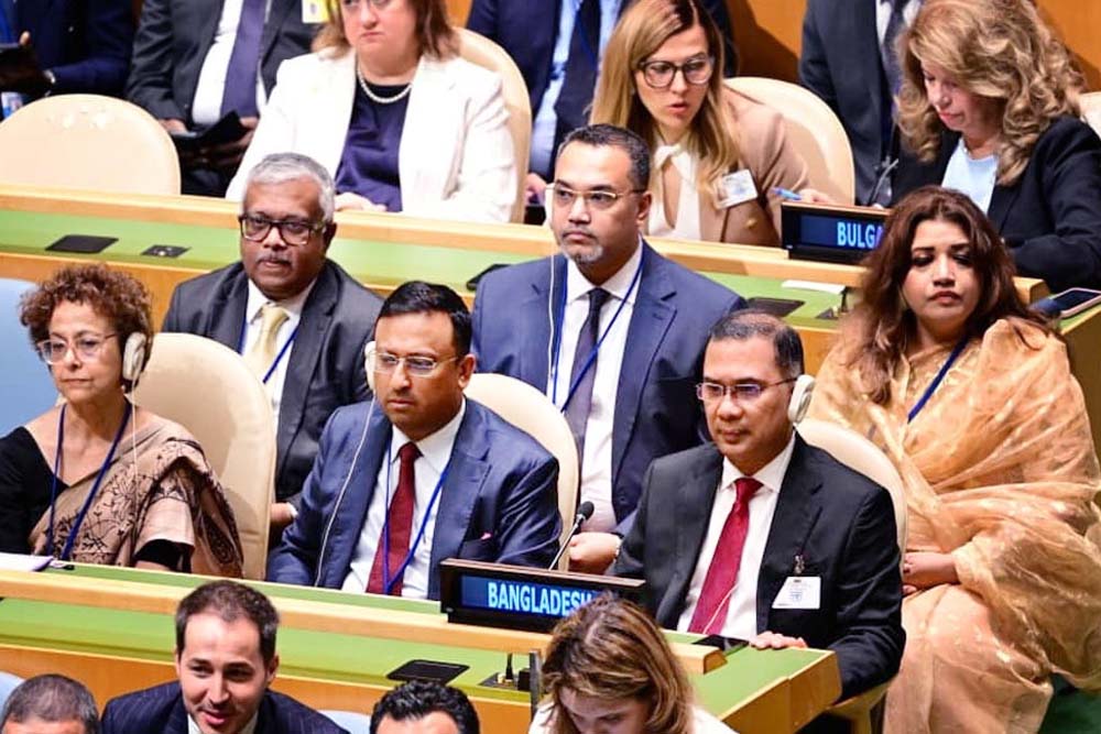 নিউইয়র্কে ব্যস্ত সময় পার করছেন প্রধানমন্ত্রী তারেক রহমান