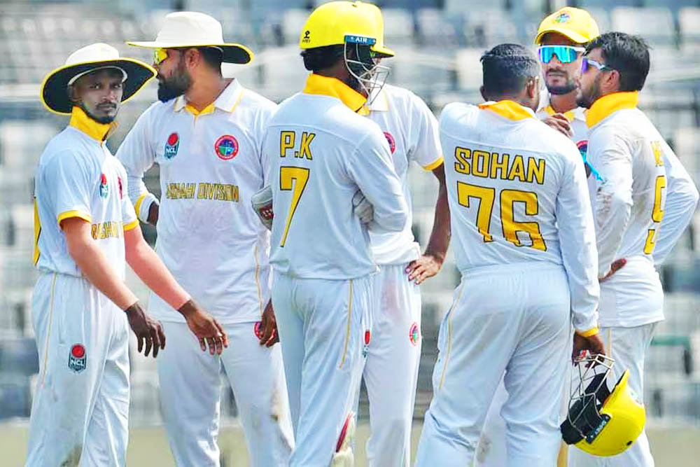 যাত্রাপথে ক্রিকেটারদের পাসপোর্ট ও আইফোনসহ লাগেজ চুরি, পরবর্তীতে উদ্ধার