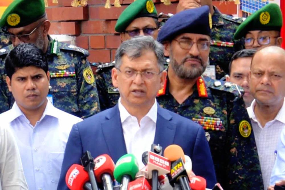 যৌথ অভিযান নয়, আইনশৃঙ্খলা বাহিনীর সমন্বিত কার্যক্রম নিয়মিত প্রক্রিয়া: স্বরাষ্ট্রমন্ত্রী